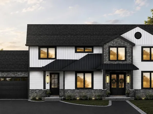 620 Boelsen, Westbury, NY 11590