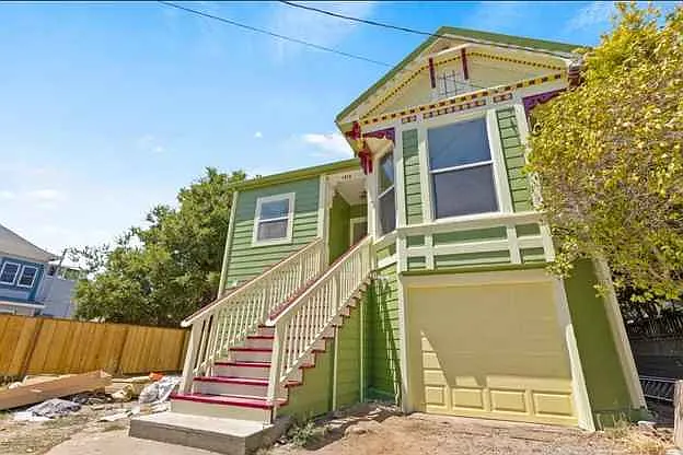 1839 Berkeley Way #B — Photo 3