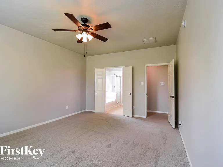 10803 Gold Finch Rd — Photo 8