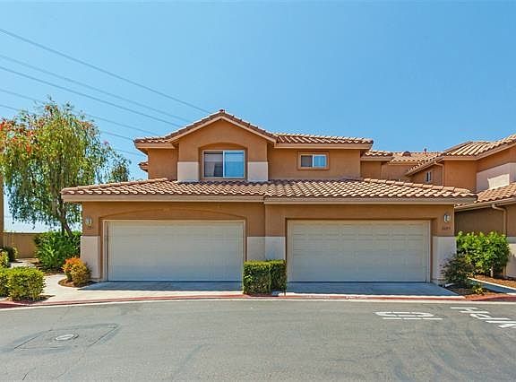 2nd image of 2295 Lago Ventana