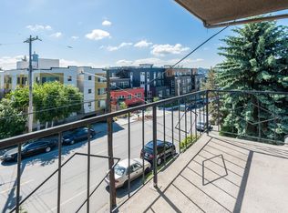 1717 N 35th St APT 5, Seattle, WA 98103