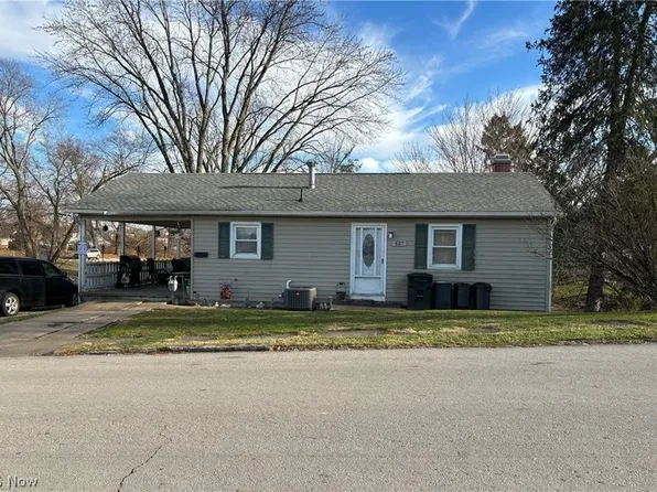 427 Dewey Ave, Cambridge, OH 43725