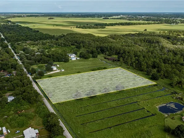 2940 Case Rd, Labelle, FL 33935