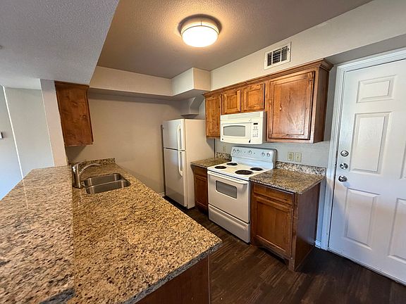 5th image of 2535 Pascal Ct #A