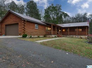 445 Kennamer Cove Rd, Woodville, AL 35776