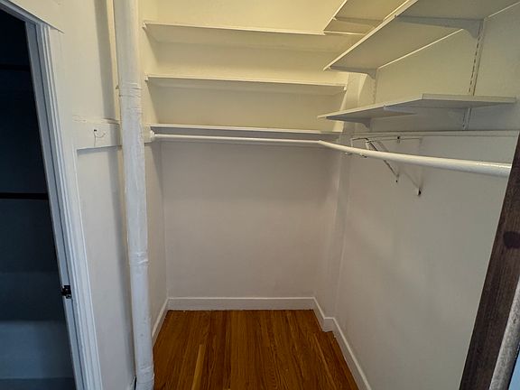 4th image of 825 Geary St #101