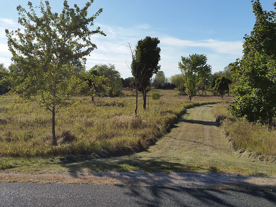 1st image of N 326 W 9525 Peradell Ct