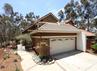 2707 Grove Ave, Carlsbad, CA 92008