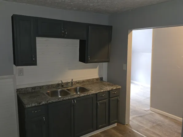 7608 Lawnview Ave, Cleveland, OH