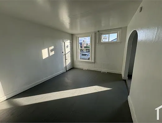 1 bed, 700 sqft, $973 — Photo 3