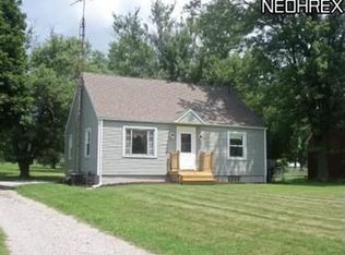 6801 Maplebrook Ave NE, East Canton, OH 44730