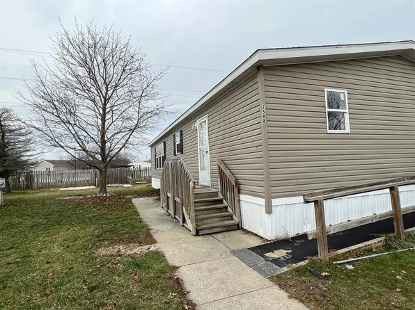 2588 E Crossway Ln, Mount Pleasant, MI 48858