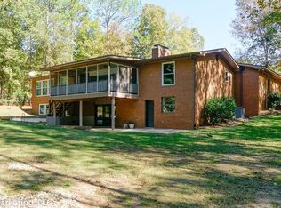 105 Donna Kay Ct, Bonaire, GA