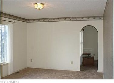 2nd image of 1403 Hyalyn Ct