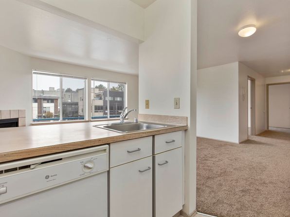 6307 California Ave SW #1B