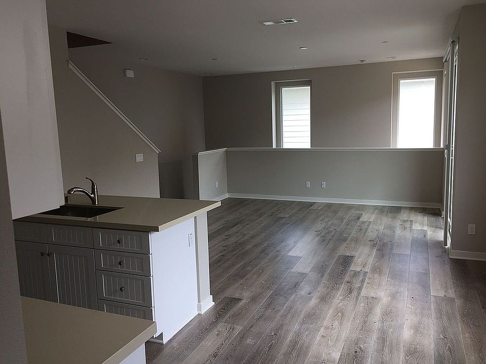 1st image of 414 S Cleveland St #108