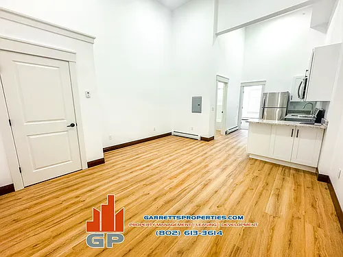 Floor plan 203