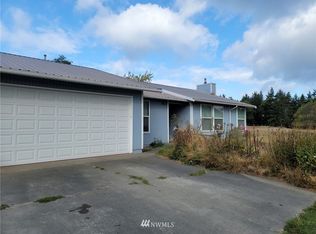 2045 Sage Ln, Oak Harbor, WA 98277