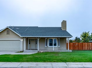 12501 Riverside Rd, Waterford, CA 95386