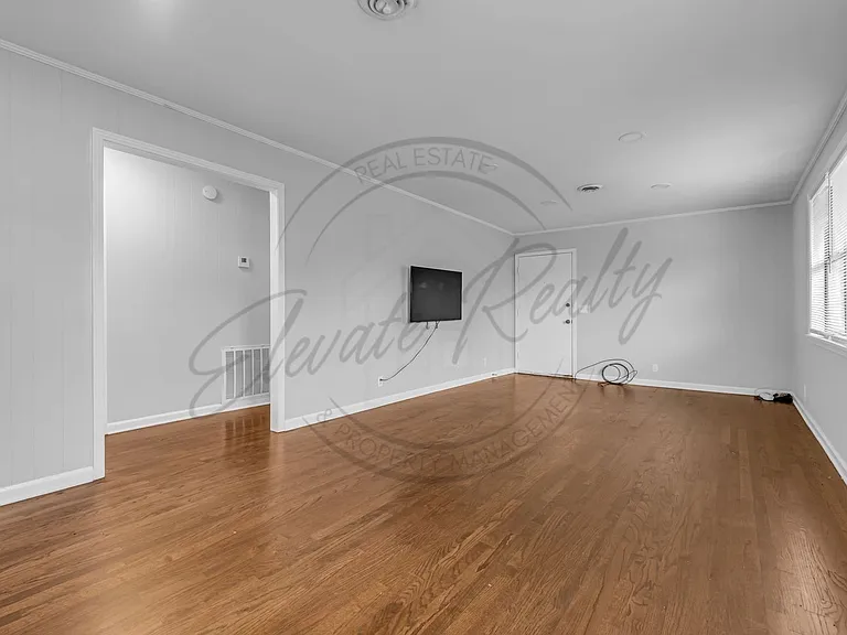 606 Ellen Dr #A — Photo 8