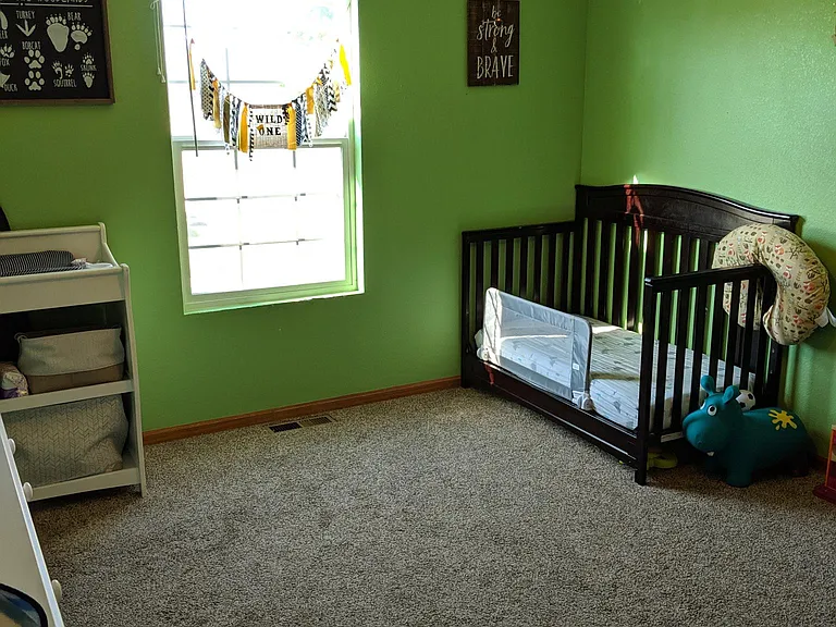 1126 NW Scenic Dr — Photo 4