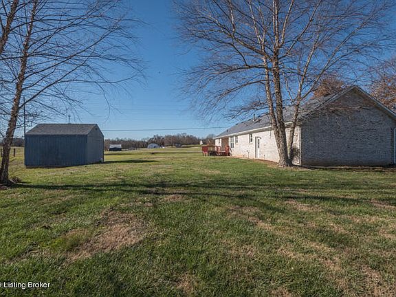 2nd image of 726 Wava Dr