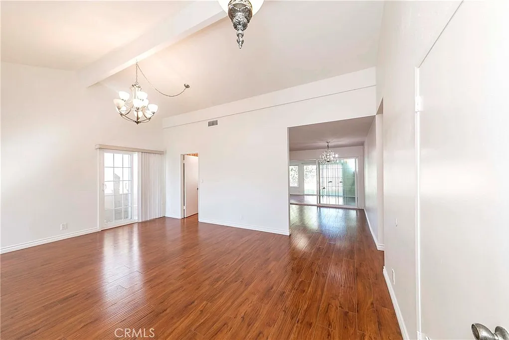 3 bed, 1680 sqft, $4,500 — Photo 3