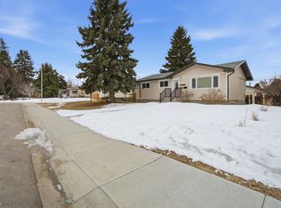 12820 95th St NW, Edmonton, AB