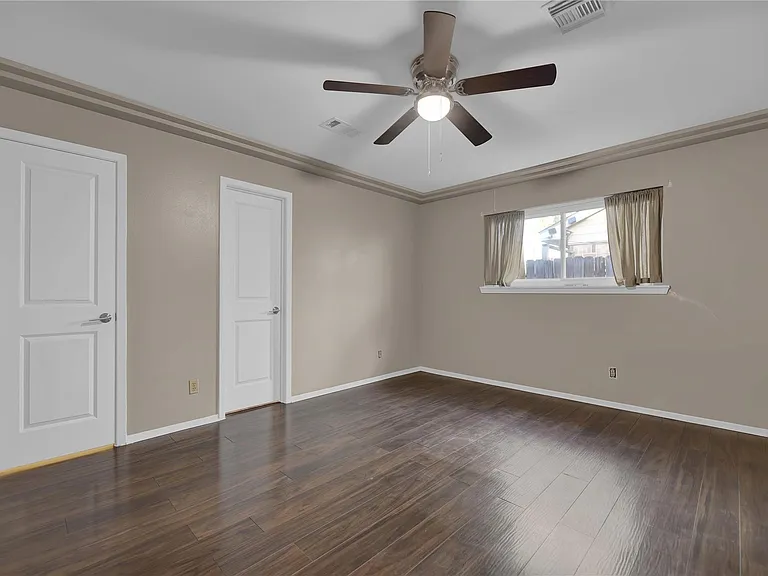 5902 Jim St — Photo 17