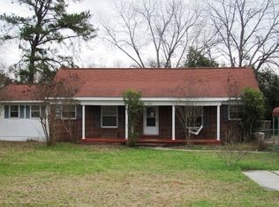 2962 Pine St, Unadilla, GA 31091