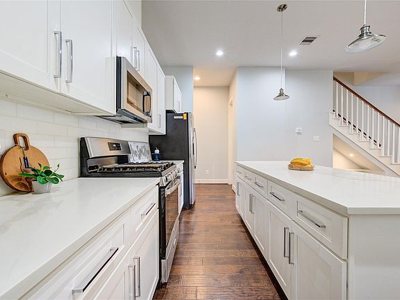 2nd image of 847 Rachel St #G