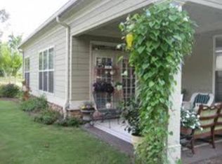 1435 Creek Vista Dr, Cumming, GA 30041
