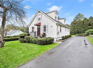 37 Briarcliff Rd, Carmel, NY 10512