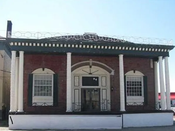 145 W 11th St, Erie, PA 16501