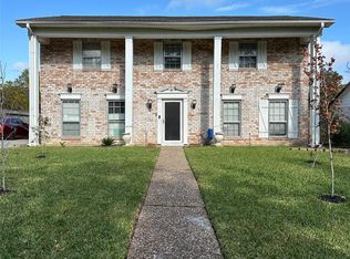 1011 Whitestone Ln, Houston, TX 77073