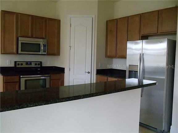 5th image of 10423 Stapeley Dr