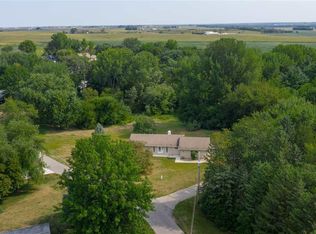 7329 Hudson Heights Ct, Hudson, IA 50643