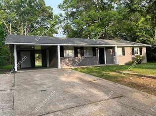 5570 Queen Mary Ln, Jackson, MS 39209