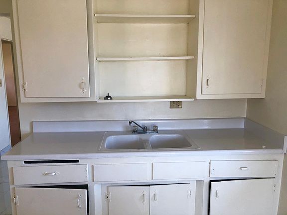 2nd image of 1855 Canal Ave APT 3