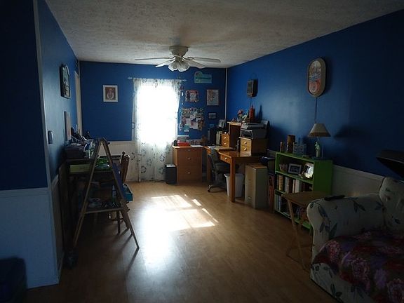 4th image of 1009 Ivywood Ct