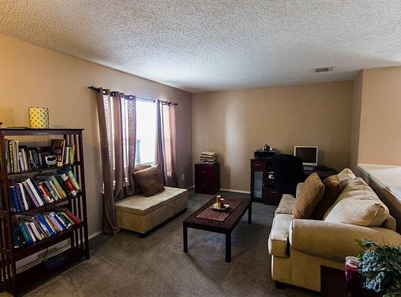 3rd image of 7004 Lake Whitney Dr