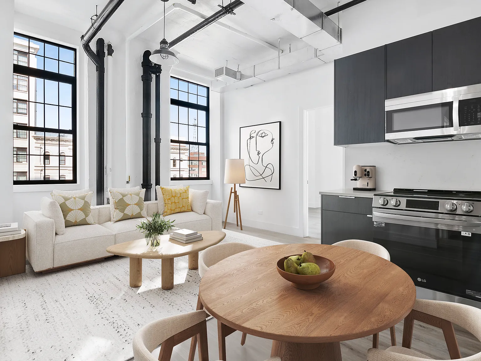 10 Grand Avenue — Photo 1