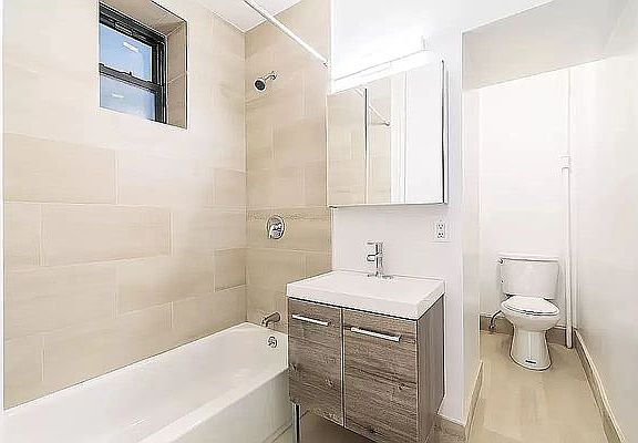 5th image of 249 E 10th St APT 17A