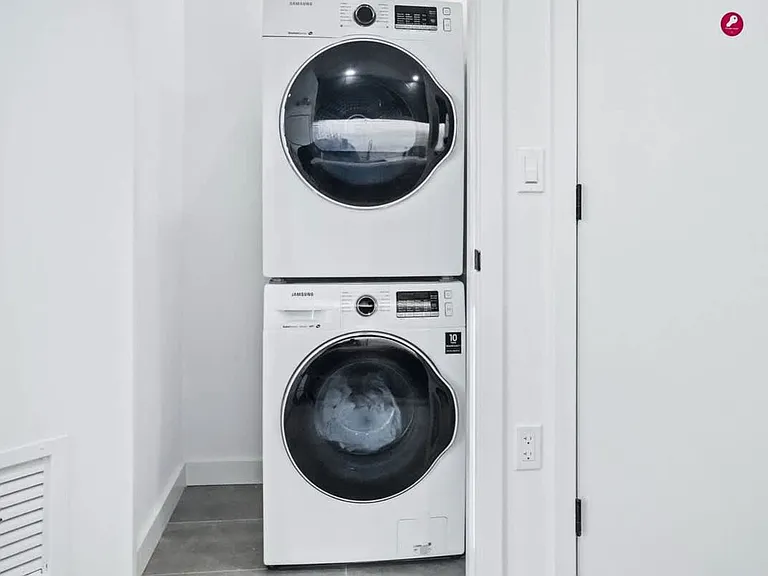 Washer/Dryer