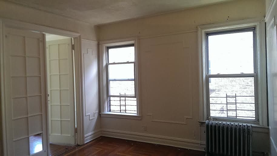 1st image of 171 Lott St #4