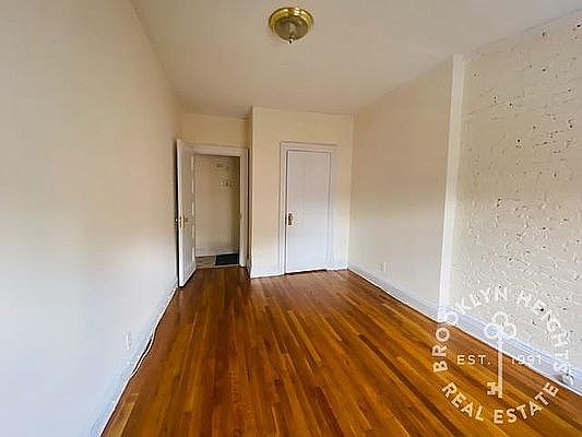 4th image of 147 Montague St APT 7