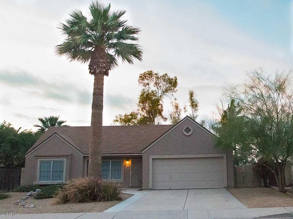 1st image of 1245 E Divot Dr