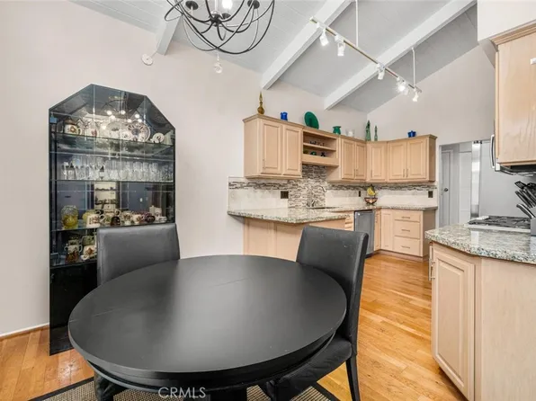 9 Badger Pass, Irvine, CA 92604