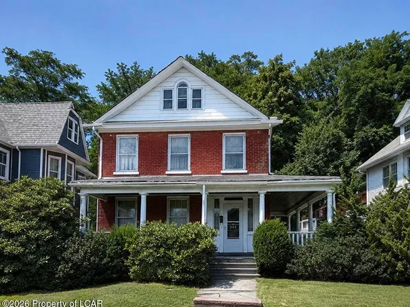 362 N Main St, Plains, PA 18705