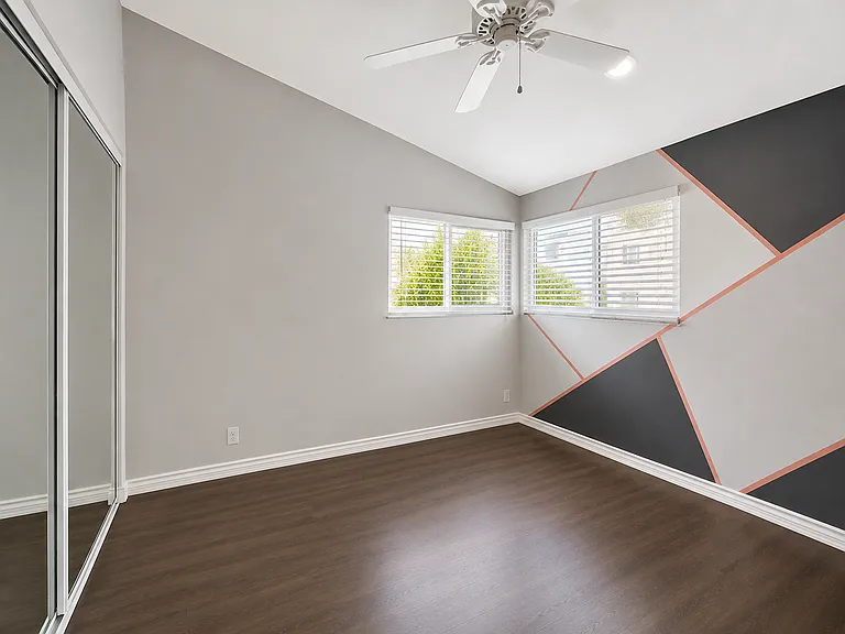 4701 Carmonita Ln — Photo 20